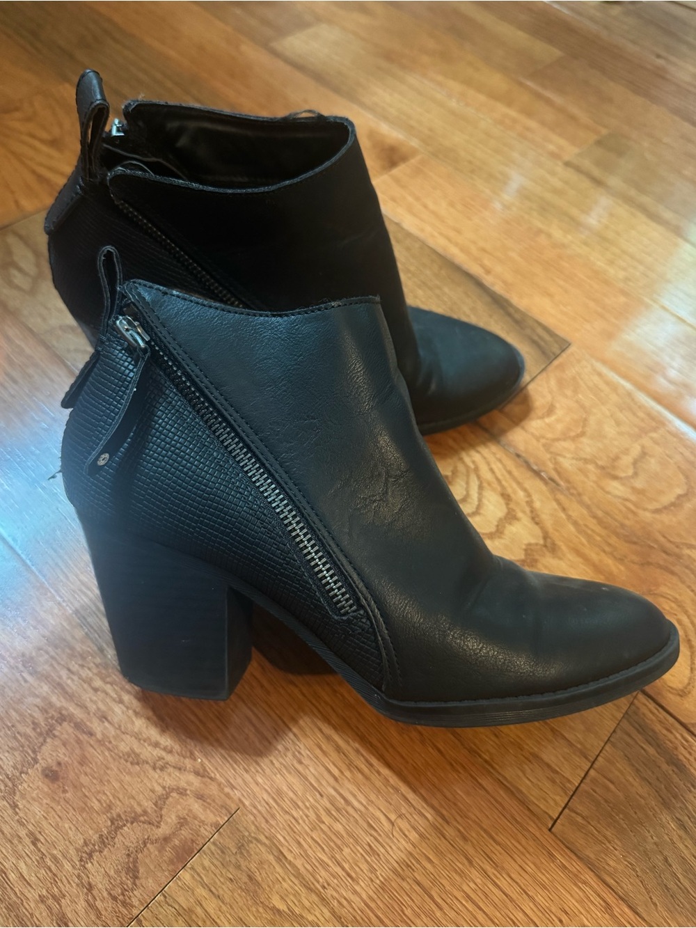 Dolce Vita Black Leather Block Heel Ankle Booties with Side Zip